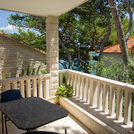 Beachfront House Pope B&B Selca  Εξωτερικό φωτογραφία