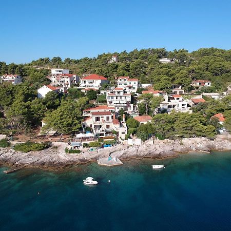 Beachfront House Pope B&B Selca  Εξωτερικό φωτογραφία