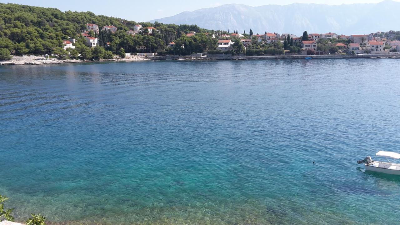 Beachfront House Pope B&B Selca  Εξωτερικό φωτογραφία