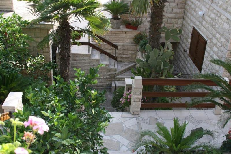 Beachfront House Pope B&B Selca  Εξωτερικό φωτογραφία