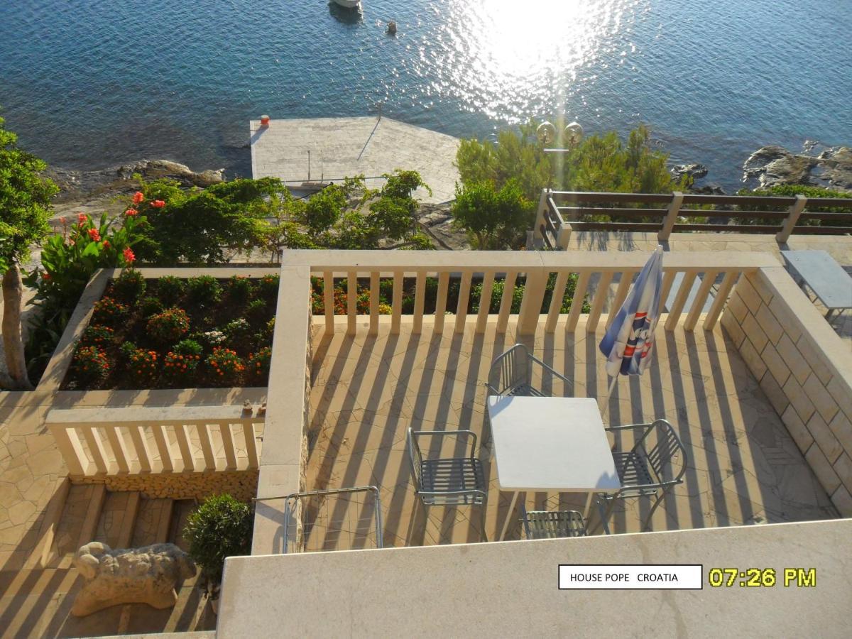 Beachfront House Pope B&B Selca  Εξωτερικό φωτογραφία