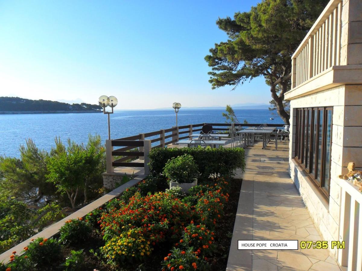 Beachfront House Pope B&B Selca  Εξωτερικό φωτογραφία