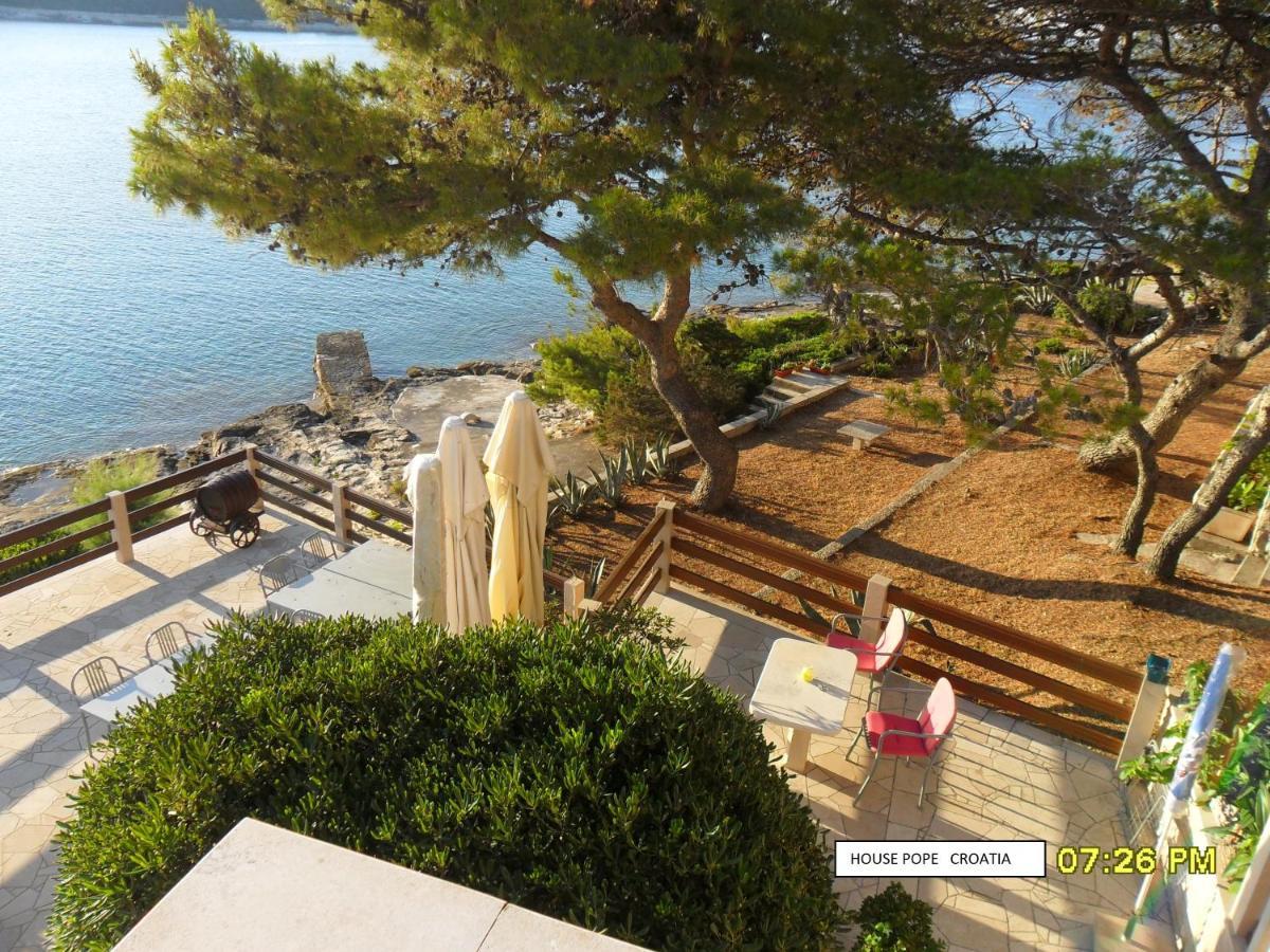 Beachfront House Pope B&B Selca  Εξωτερικό φωτογραφία